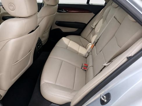 Used 2017 Cadillac ATS Luxury RWD image 9