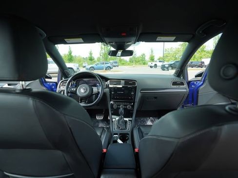 Used 2019 Volkswagen Golf R 4-Door AWD/4WD image 23