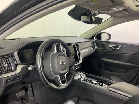 Certified 2022 Volvo S60 B5 Inscription AWD/4WD image 23