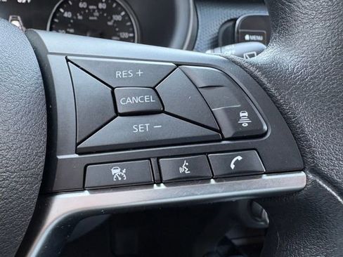 Certified 2023 Nissan Kicks SV image 16