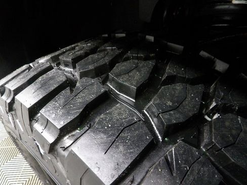 Used 2022 Ford F150 XLT w/ Equipment Group 302A High image 8