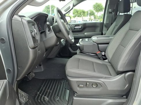 New 2026 Chevrolet Silverado 1500 Custom RWD image 16