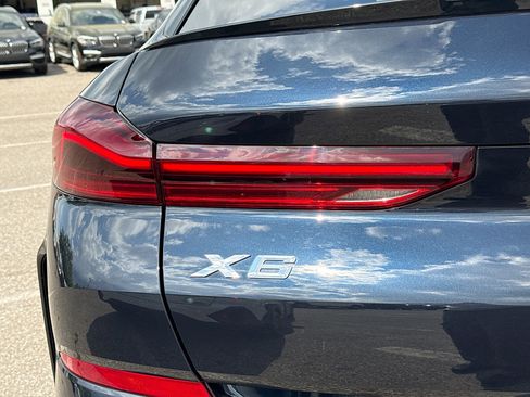 Used 2026 BMW X6 xDrive40i image 10