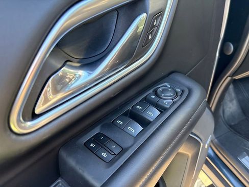 Used 2021 Chevrolet Tahoe Z71 w/ Z71 Signature Package image 20