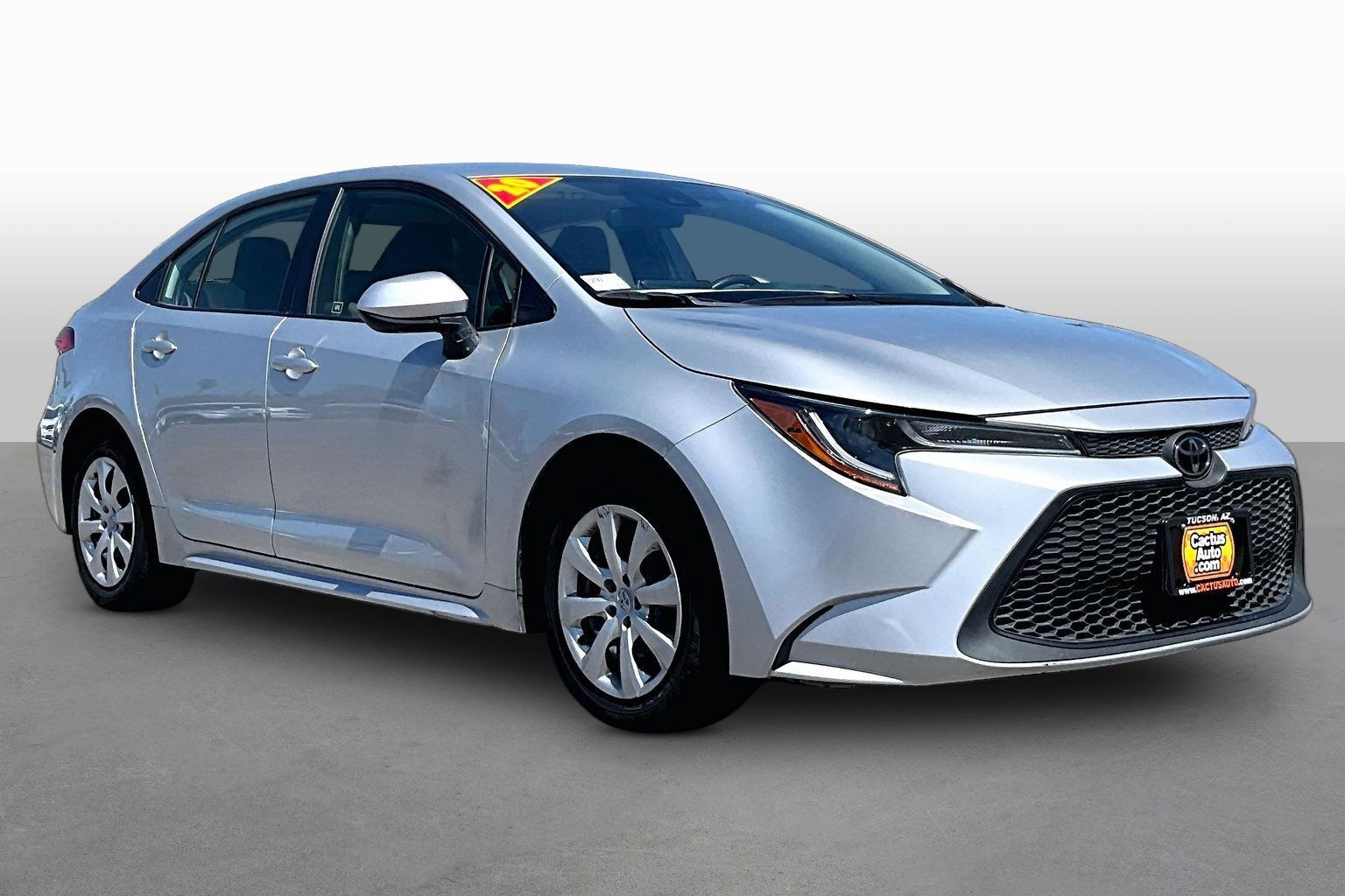 Used 2020 Toyota Corolla LE w/ Carpet Mat Package (TMS) FWD image 9