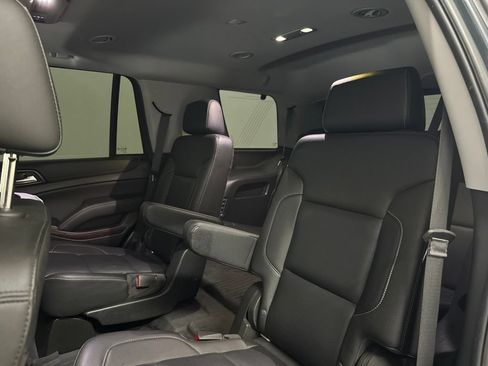 Used 2019 GMC Yukon SLT w/ Graphite Performance Edition RWD image 51