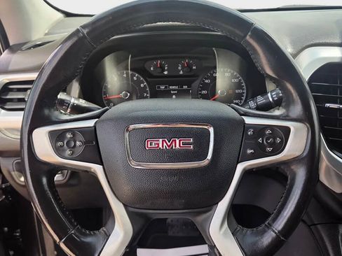 Used 2018 GMC Acadia SLE FWD image 8