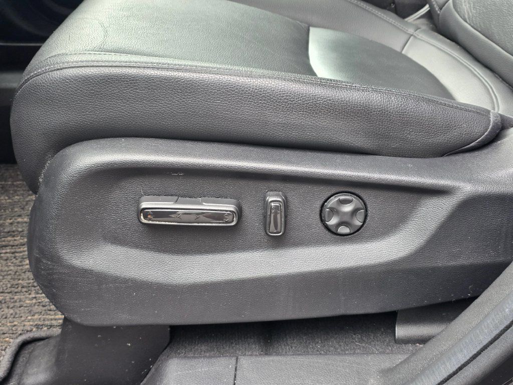 Used 2025 Honda Odyssey EX-L image 6
