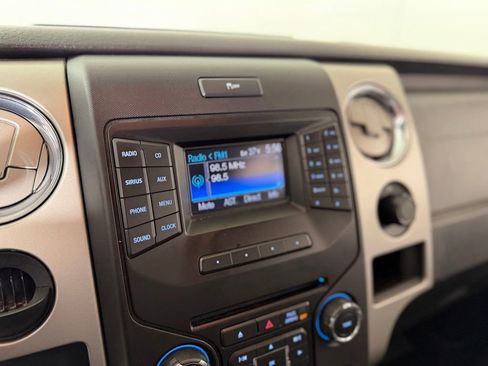 Used 2013 Ford F150 XLT w/ Mid Equipment Group image 20