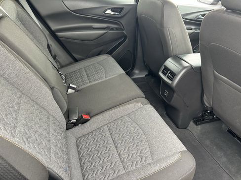 Certified 2024 Chevrolet Equinox LT FWD image 14