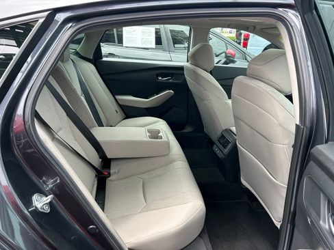 Used 2025 Honda Accord SE image 41