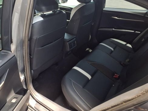Used 2025 Toyota Camry SE w/ Convenience Package FWD image 19