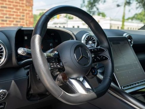 Used 2022 Mercedes-Benz SL 63 AMG 4MATIC image 21