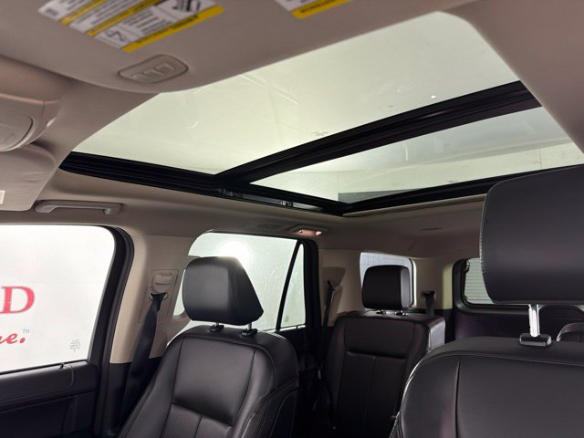 Used 2024 Ford Expedition XLT RWD image 29