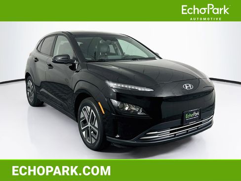 Used 2023 Hyundai Kona SE FWD image 1