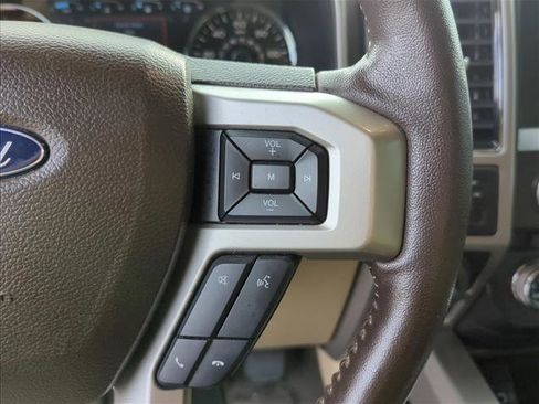 Used 2018 Ford F150 Lariat w/ Equipment Group 502A Luxury image 14