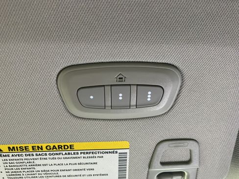 Used 2023 Jeep Grand Cherokee L Limited AWD/4WD image 34