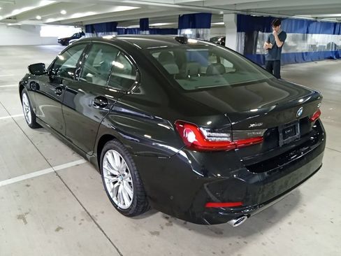 Used 2023 BMW 330i xDrive Sedan w/ Parking Assistance Package AWD/4WD image 7