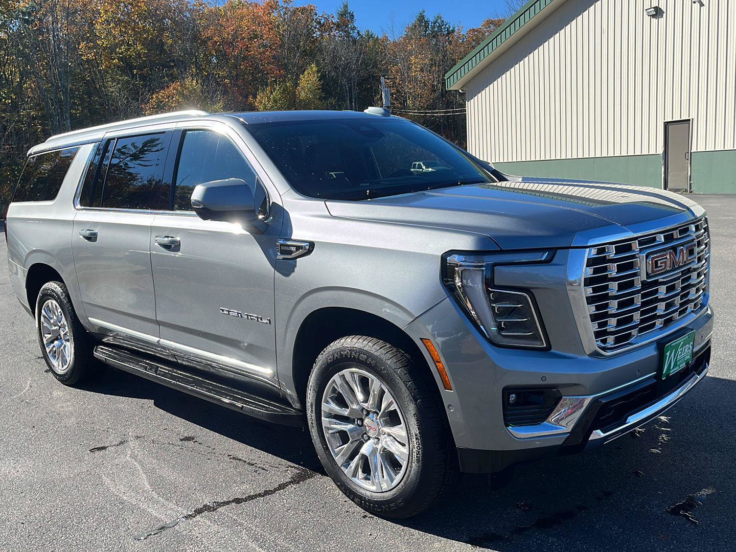 Certified 2026 GMC Yukon XL Denali w/ Advanced Technology Package AWD/4WD image 11