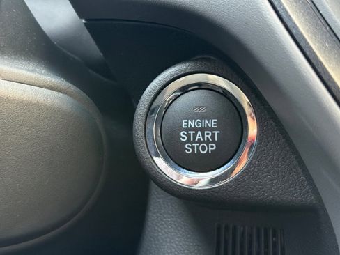 Used 2025 Subaru Crosstrek 2.5i Limited w/ Crosstrek Mirror Package image 22