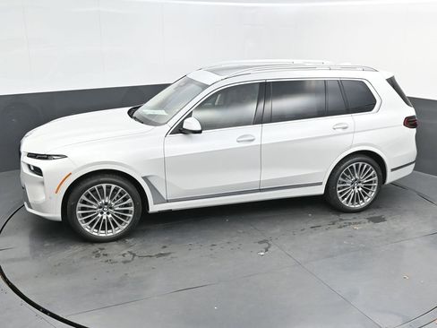New 2026 BMW X7 xDrive40i image 53