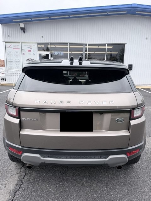 Used 2016 Land Rover Range Rover Evoque SE AWD/4WD image 9