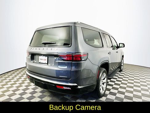 Used 2022 Jeep Wagoneer Series II image 10