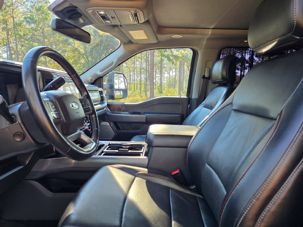 Used 2024 Ford F250 Lariat w/ Lariat Ultimate Package AWD/4WD image 16