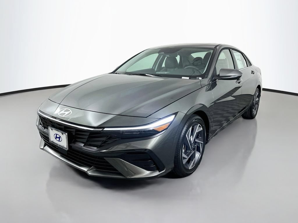 New 2026 Hyundai Elantra Limited FWD image 1