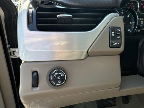 Used 2018 GMC Yukon SLT image 26