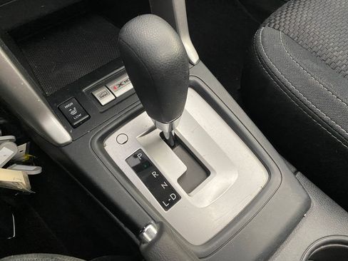 Used 2018 Subaru Forester 2.5i Premium image 17