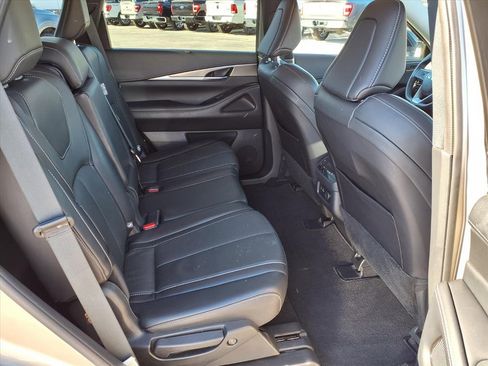 Used 2024 INFINITI QX60 Luxe image 16