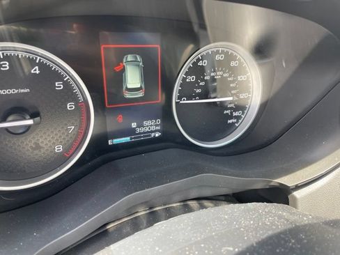 Used 2023 Subaru Forester Limited AWD/4WD image 10