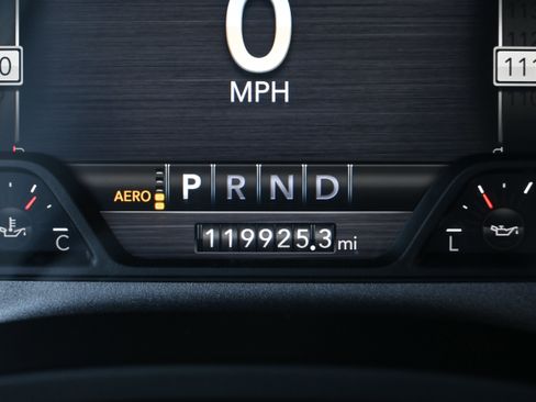 Used 2020 RAM 1500 Limited w/ Black Appearance Package image 25