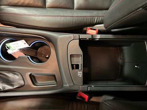 Used 2025 Dodge Durango GT image 21