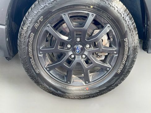 Used 2024 Subaru Crosstrek 2.5i Wilderness AWD/4WD image 29