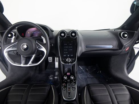 Used 2025 McLaren GTS RWD image 29