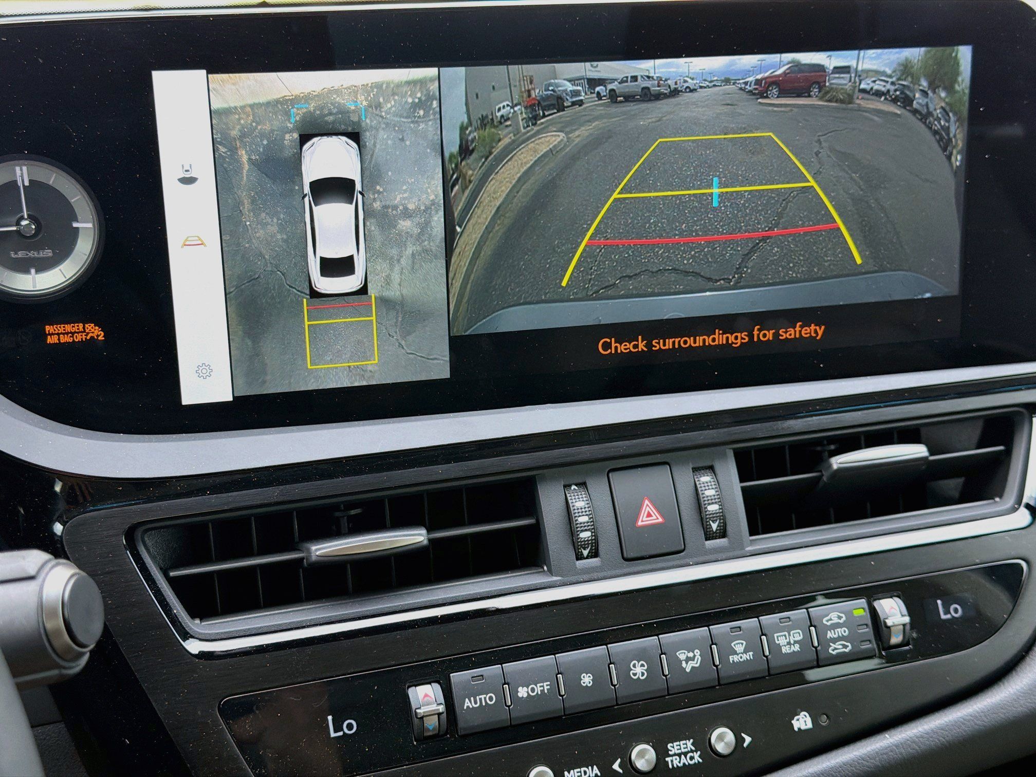 Used 2025 Lexus ES 350 w/ Luxury Package FWD image 14