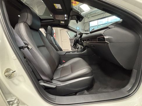 Used 2024 MAZDA MAZDA3 s image 42