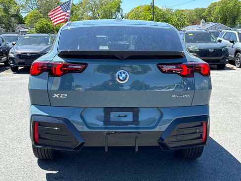 Used 2024 BMW X2 xDrive28i w/ M Sport Package AWD/4WD image 6