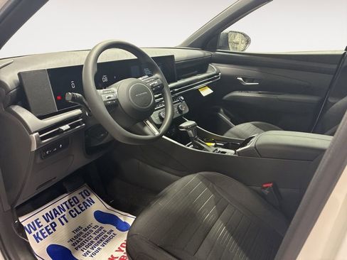 New 2026 Hyundai Santa Cruz SE image 8