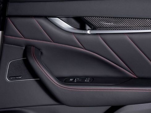 Used 2024 Maserati Levante Modena Ultima image 61