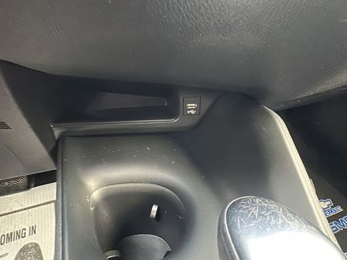 Used 2021 Toyota C-HR LE image 23