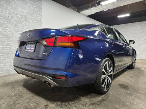 Used 2022 Nissan Altima 2.5 SR AWD/4WD image 40