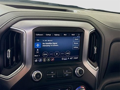 Used 2021 GMC Sierra 1500 SLT w/ SLT Premium Plus Package image 9