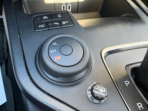 Used 2020 Ford Ranger XLT w/ Equipment Group 301A Mid image 34