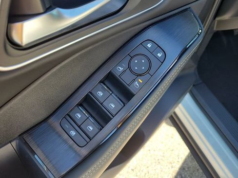 New 2026 Nissan Rogue Platinum AWD/4WD image 19