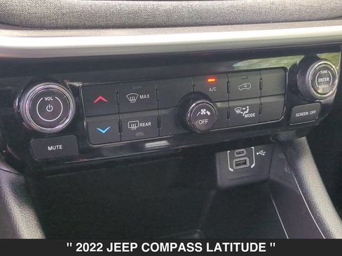 Used 2022 Jeep Compass Latitude AWD/4WD image 23