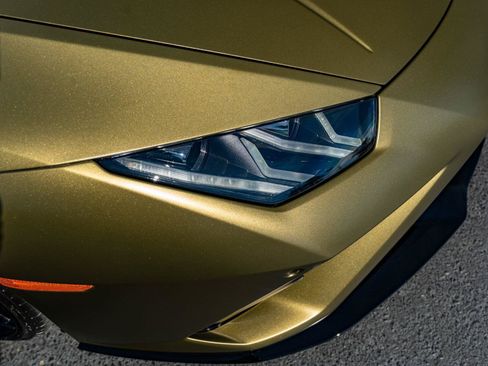 Used 2023 Lamborghini Huracan EVO RWD image 14
