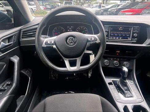 Used 2021 Volkswagen Jetta S w/ Driver Assistance Package image 6